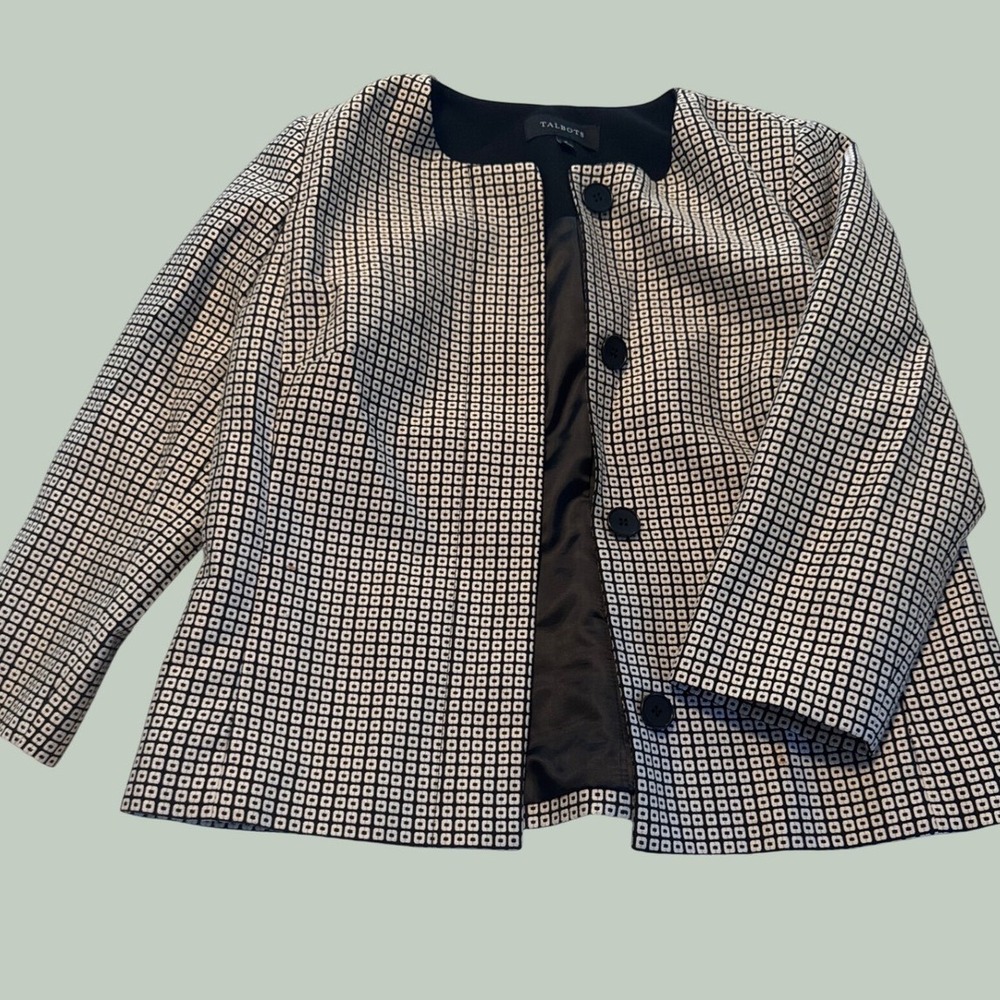 Talbots Black and White Checkered Cropped Blazer Lined Hidden Buttons 4